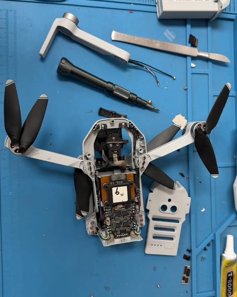 Dron